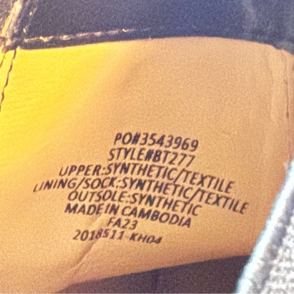 J. Crew Black Chelsea Vegan Leather Block Heel Boots, size 8.5 - Picture 5 of 5